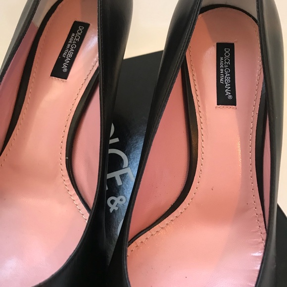 Dolce & Gabbana kitten heel pumps; never used - Picture 3 of 4